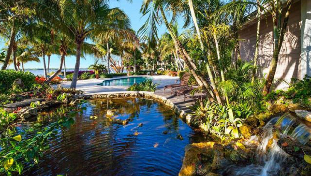 How One Island Has Become a Charity Paradise How One Island Has Become a Charity Paradise